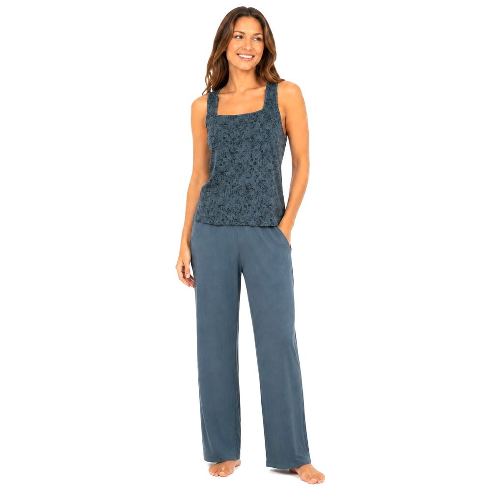 Live 2 Lounge Women's Dark Green Ribbed Loungewear Pajama Set